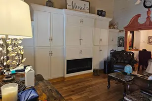 23 Adams St, Swedesboro, NJ 08085 - Photo 2