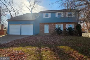 112 Hemlock Dr, Monroe Township, NJ 08094 - Photo 1