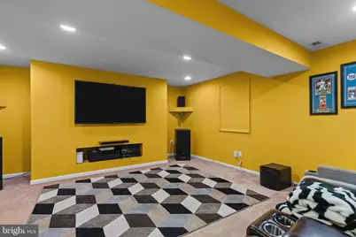 422 Wistar Place, Glassboro, NJ 08028 - Photo 32