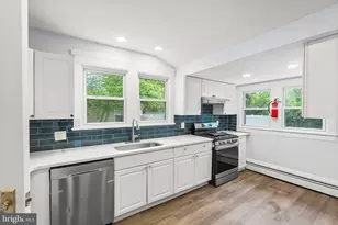 131 W Clinton St, Clayton, NJ 08312 - Photo 14