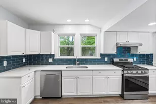 131 W Clinton St, Clayton, NJ 08312 - Photo 2