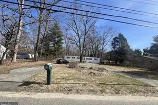 236 S Tuckahoe Rd, Monroe Township, NJ 08094 - Photo 1