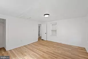 221 Oak St, Monroe Township, NJ 08094 - Photo 16