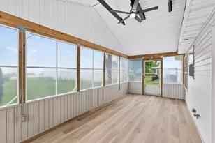 402 Paradise Rd, Monroe Township, NJ 08094 - Photo 18