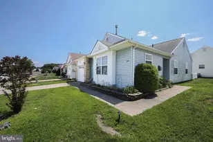 662 Barbados Dr, Monroe Township, NJ 08094 - Photo 6