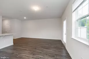 301 Mazzeo Dr, Glassboro, NJ 08028 - Photo 18