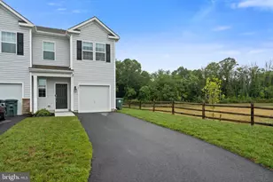 301 Mazzeo Dr, Glassboro, NJ 08028 - Photo 1