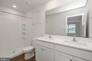 301 Mazzeo Dr, Glassboro, NJ 08028 - Photo 32
