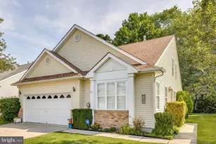 382 St Thomas Blvd, Monroe Township, NJ 08094 - Photo 2