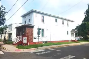 28 W Jefferson St, Paulsboro, NJ 08066 - Photo 4