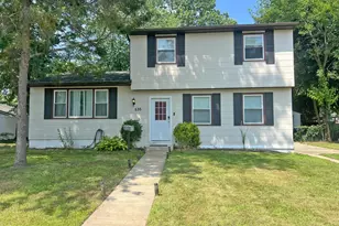 535 Frederick St, Monroe Township, NJ 08094 - Photo 1