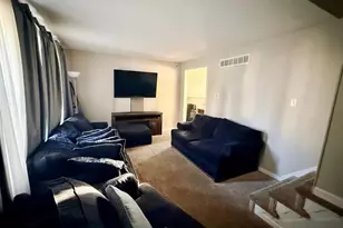 535 Frederick St, Monroe Township, NJ 08094 - Photo 4