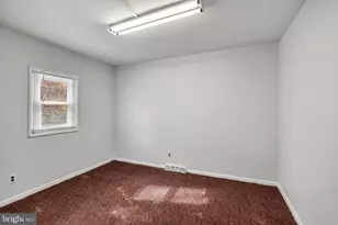 1025 Linden Ave, Monroe Township, NJ 08094 - Photo 8