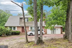 1025 Linden Ave, Monroe Township, NJ 08094 - Photo 1