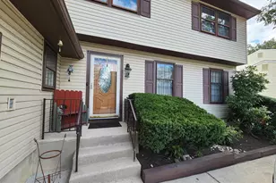 63 Cranford Rd, Washington Township, NJ 08012 - Photo 2