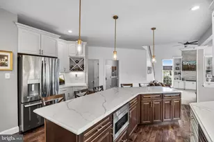 4 Fawn Hollow Ln, Harrison Township, NJ 08062 - Photo 6