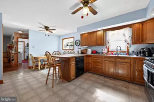 445 Woodbine Ave, Westville, NJ 08093 - Photo 10