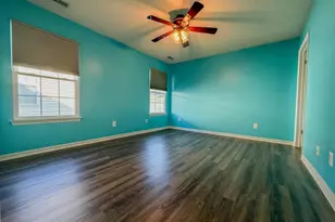 729 Barbados Dr, Monroe Township, NJ 08094 - Photo 8