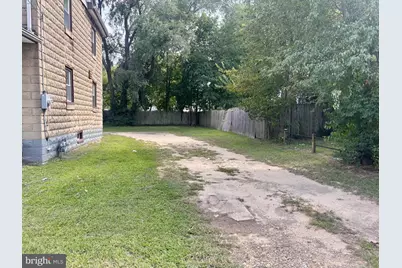 108 W Buck Street, Paulsboro, NJ 08066 - Photo 8