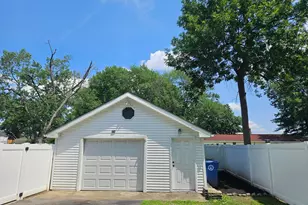 654 Frances Ave, West Deptford, NJ 08096 - Photo 12