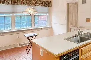 552 Hereford Ln, East Greenwich Township, NJ 08056 - Photo 14