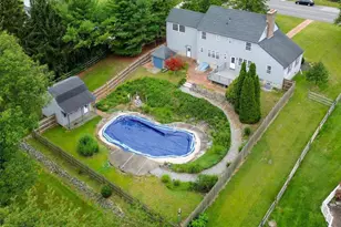 552 Hereford Ln, East Greenwich Township, NJ 08056 - Photo 2