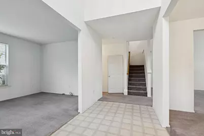 128 Pennsbury Lane, Woodbury, NJ 08096 - Photo 4