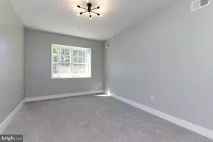 100 Aura Rd, Clayton, NJ 08312 - Photo 14