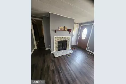 302 Arizona Ave, Monroe Township, NJ 08094 - Photo 4