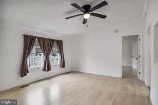 209 Harrison Ave, Monroe Township, NJ 08094 - Photo 6