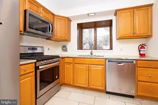 1601 White Oak Ln, Monroe Township, NJ 08094 - Photo 16