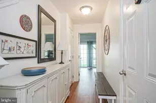 416 Dogwood Dr, Woodbury, NJ 08096 - Photo 2