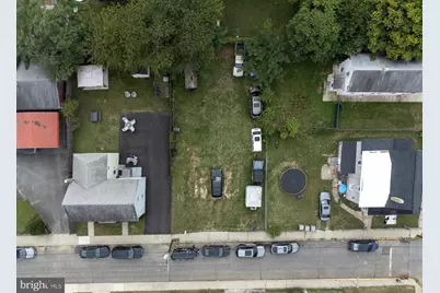 106 E Adams Street, Paulsboro, NJ 08066 - Photo 2