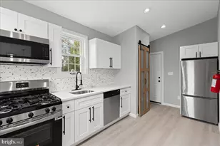 21 W Adams St, Paulsboro, NJ 08066 - Photo 16