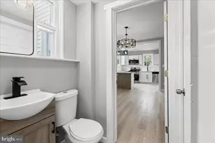 21 W Adams St, Paulsboro, NJ 08066 - Photo 6