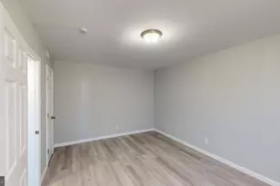 910 Gateway Blvd, Westville, NJ 08093 - Photo 8