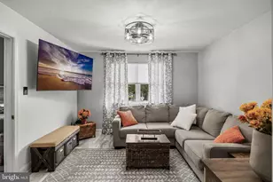 212 Fawn Meadows Dr, East Greenwich Township, NJ 08061 - Photo 8