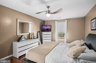 212 Fawn Meadows Dr, East Greenwich Township, NJ 08061 - Photo 18