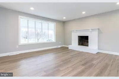 197 Cedar Grove Road, Harrison Township, NJ 08062 - Photo 8