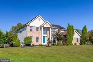 5 James Ct, Woolwich Township, NJ 08085 - Photo 2