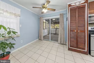 158 Bentwood Dr, Franklin Township, NJ 08328 - Photo 8