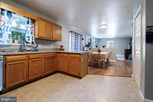 154 Douglass St, Glassboro, NJ 08028 - Photo 8