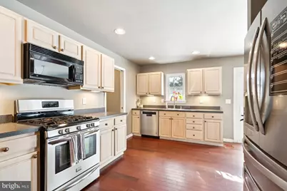 121 Weathervane Drive, East Greenwich Township, NJ 08061 - Photo 6