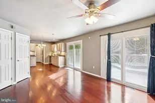 121 Weathervane Dr, East Greenwich Township, NJ 08061 - Photo 8