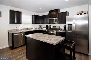 32 Burr St, Monroe Township, NJ 08094 - Photo 10