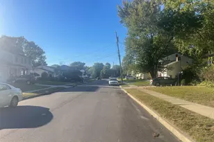 185 Ward Ln, Monroe Township, NJ 08094 - Photo 2