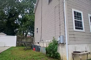 33 Hopkins St, Woodbury, NJ 08096 - Photo 2