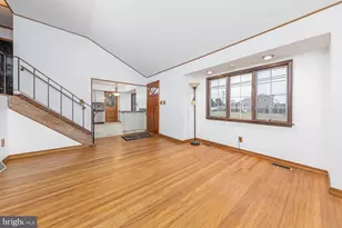 284 Columbus Dr, Mantua, NJ 08051 - Photo 10