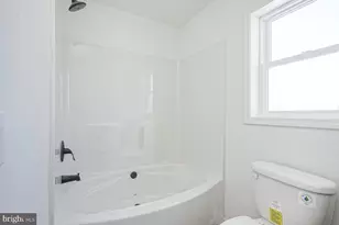 208 Strand Ave, Sewell, NJ 08080 - Photo 22