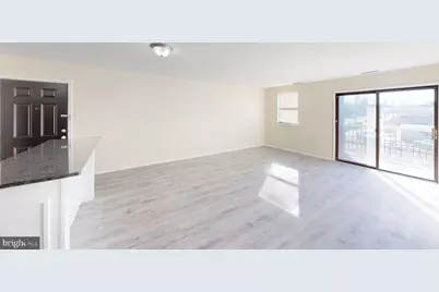 300 Broadway #A6, Westville, NJ 08093 - Photo 2